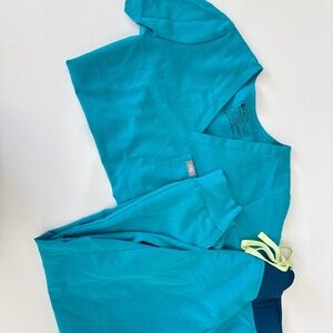 FIGS Teal Scrubs Set | Gently Used | Workwear